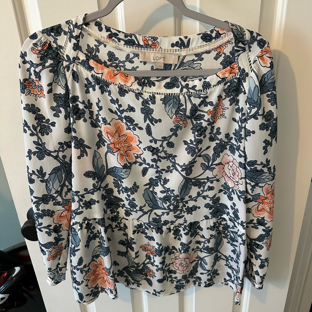 LOFT Women's Floral Blouse - Navy and Coral